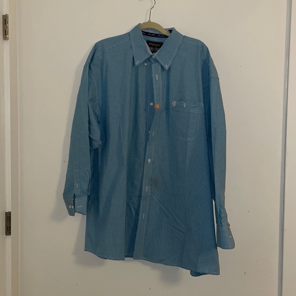 Wrangler George strait collection long sleeve button up